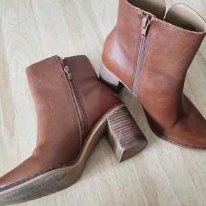 Lucky Brand Women's Boots Size 6.5 EU 37
